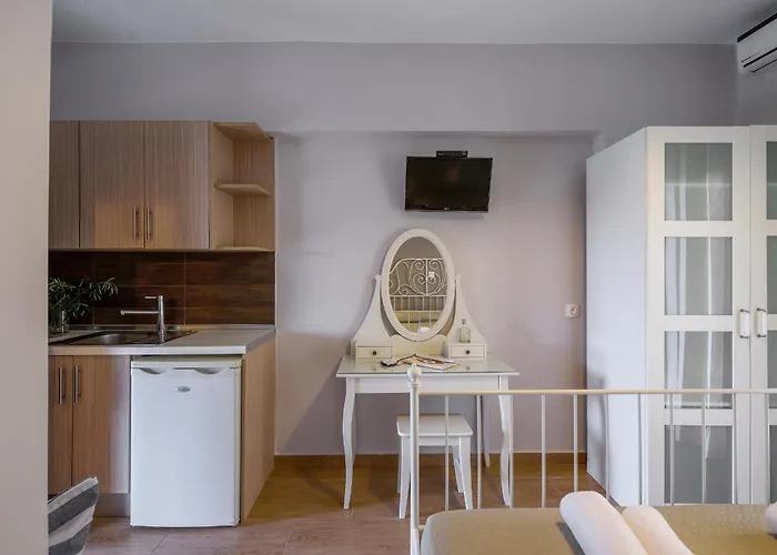 Elli Nikiti (Sithonia)