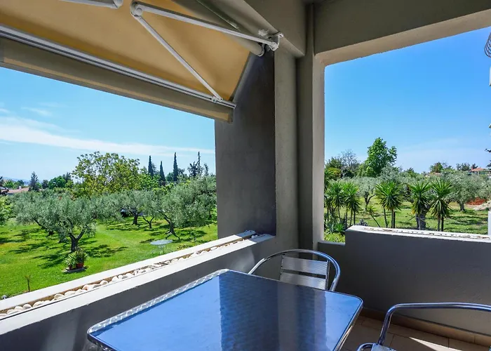 Elli * Nikiti (Sithonia)